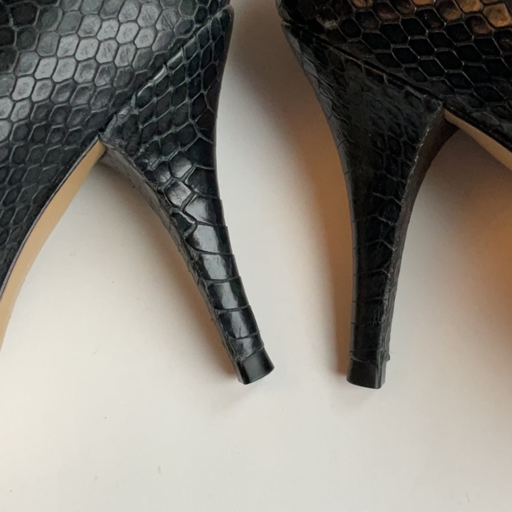 Talbots Croc Heels - Picture 9 of 14